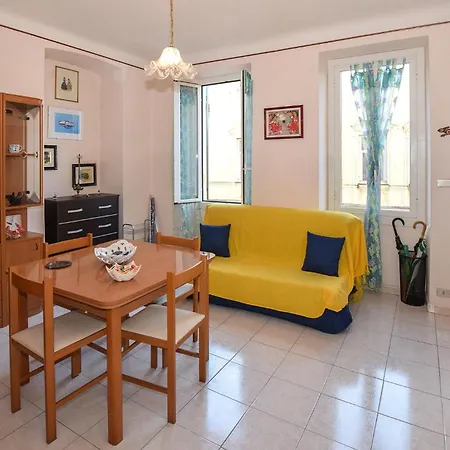 Апартаменти 1 Bedroom In Im *
